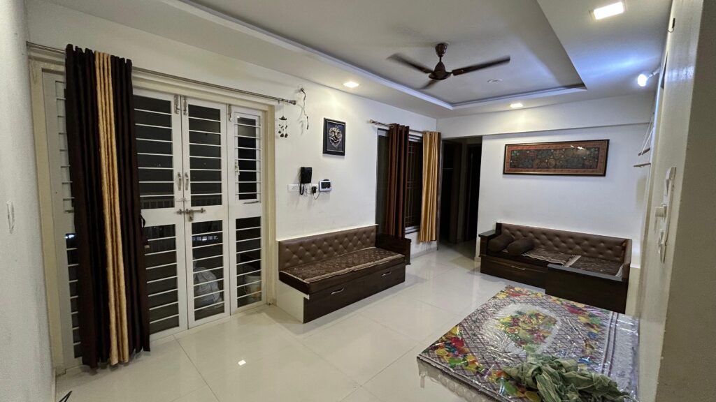 2 BHK Flat for Rent in Gated Society – Tathawade
